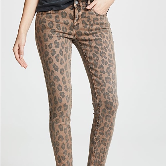 [BlankNYC] “The Reade Crop” in “Catwalk.” Size 27. - Picture 7 of 7